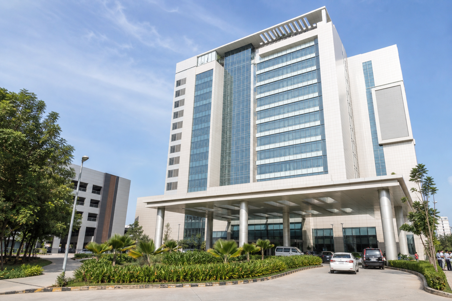 Apollo Hospitals, Greams Road in India
